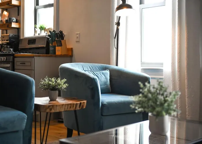 Historic Loft Near Stadiums Modern & Cozy * Pittsburgh